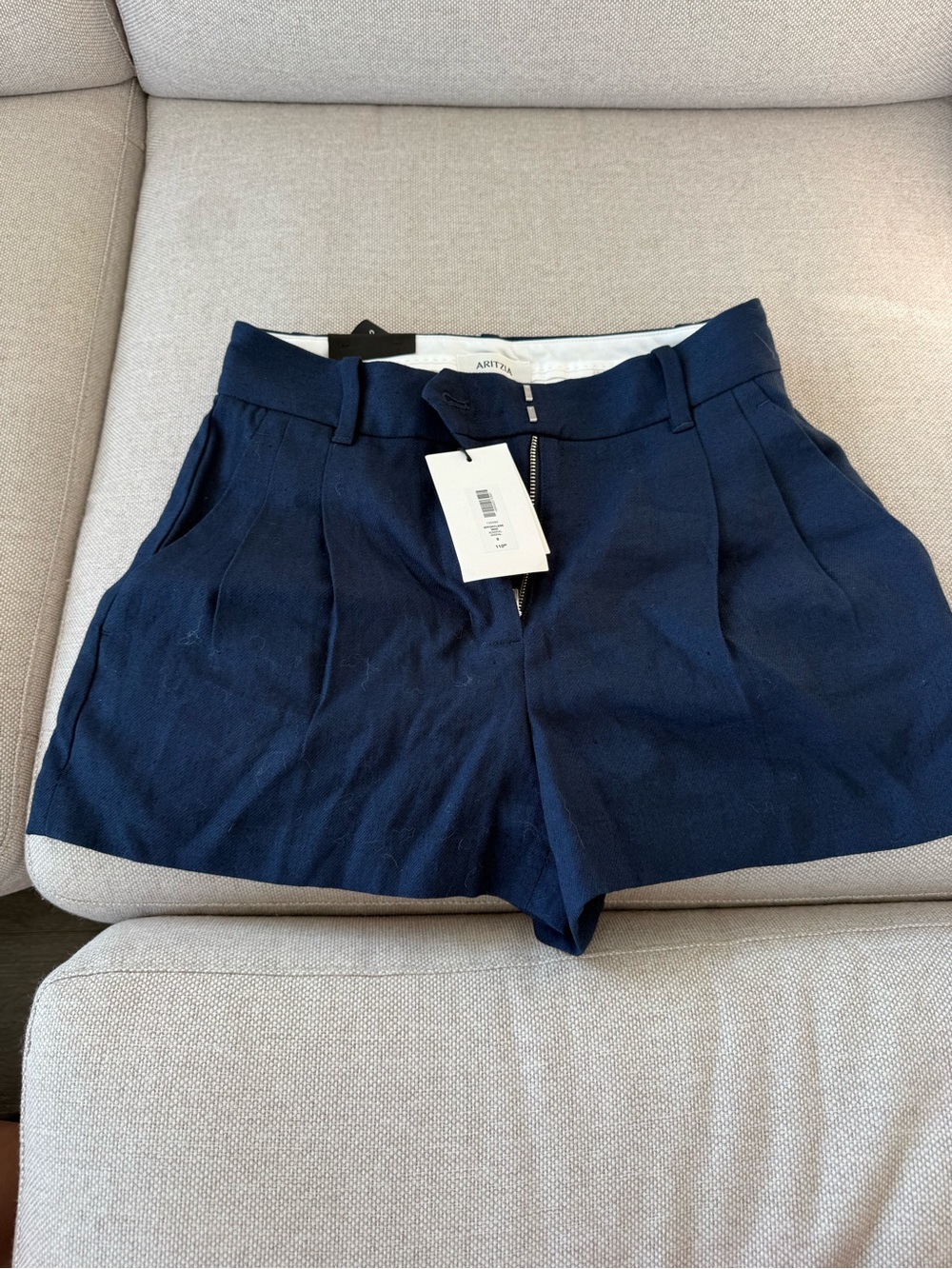 Aritzia effortless mini high waisted shorts